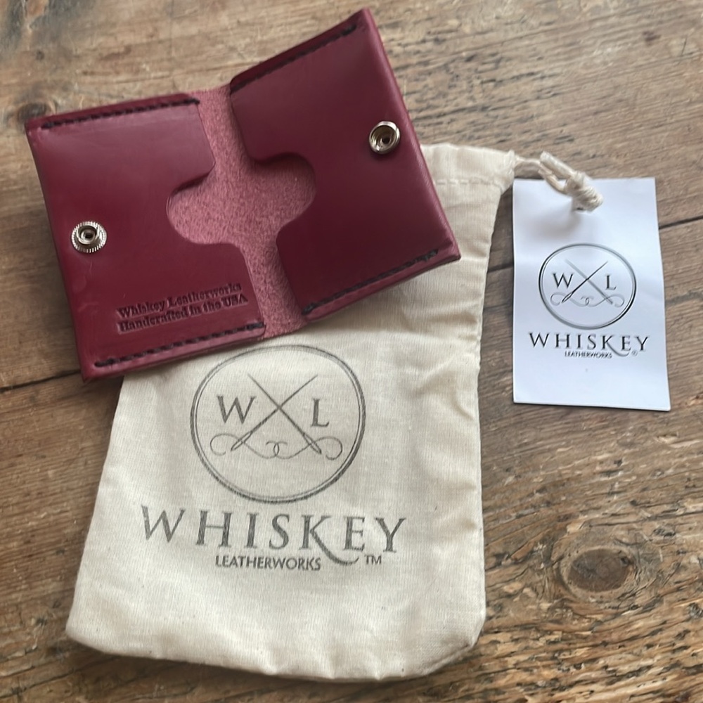 Women’s/Mens Burgundy Leather credit card wallet